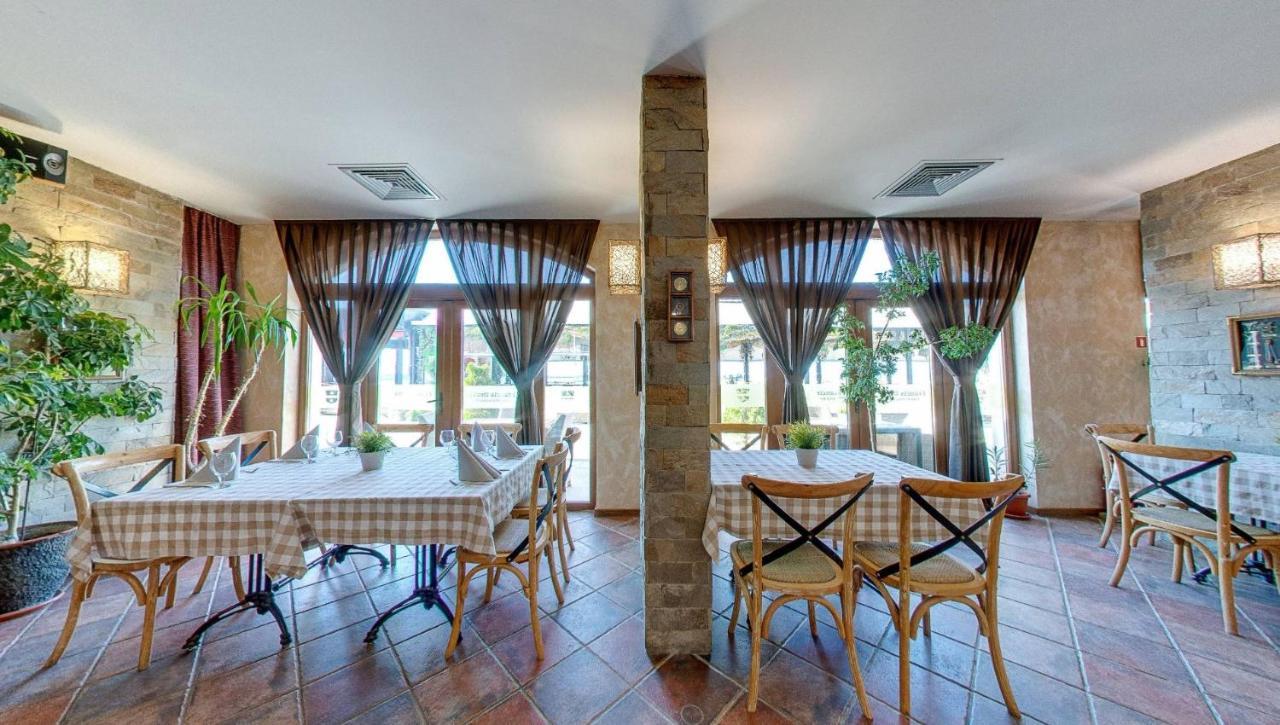 Mistral 4*