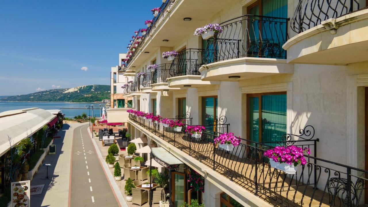 Mistral 4* Balchik